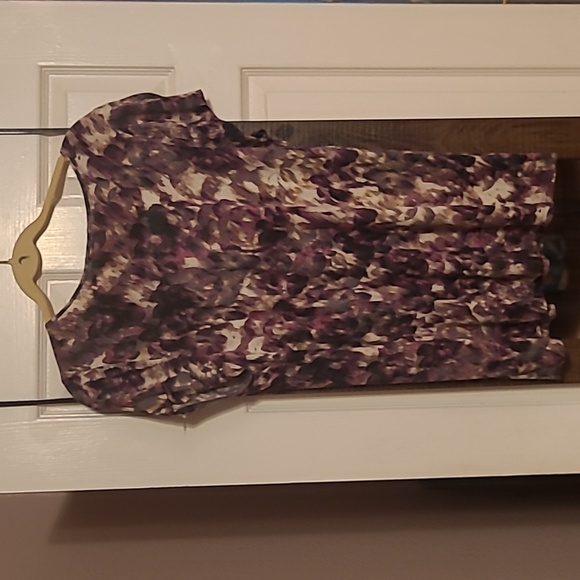 Daisy Fuentes Blouse, Pink, brown, & cream. XL. - Picture 6 of 8